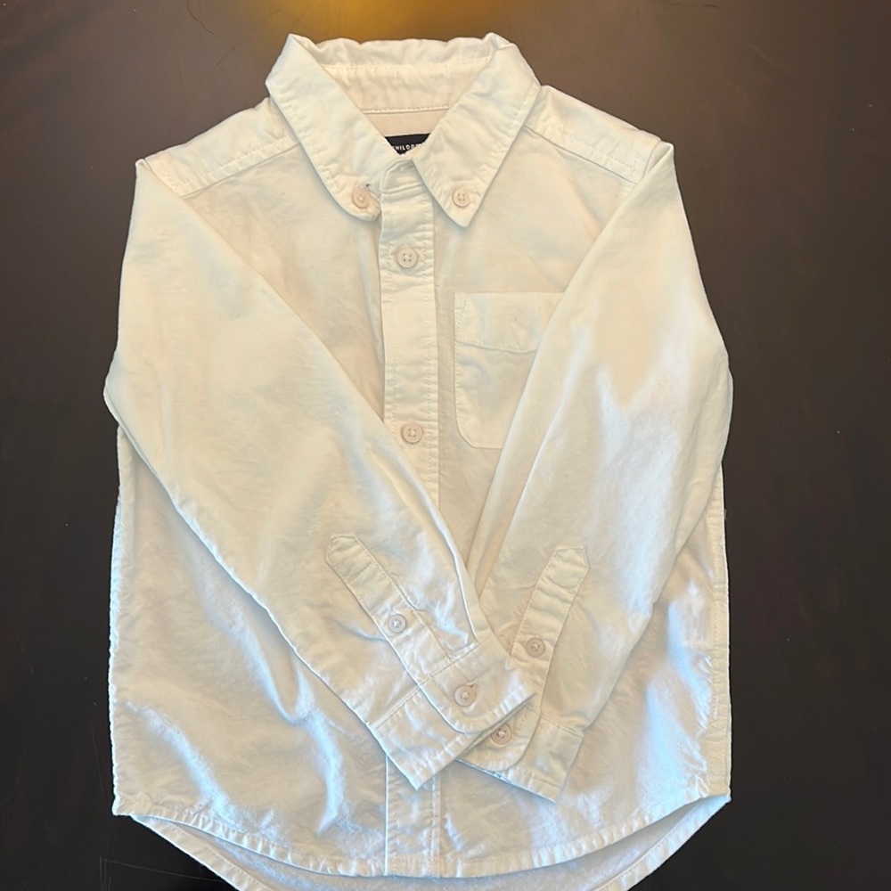 The Children’s Place boy’s white button down shirt, Size 3T